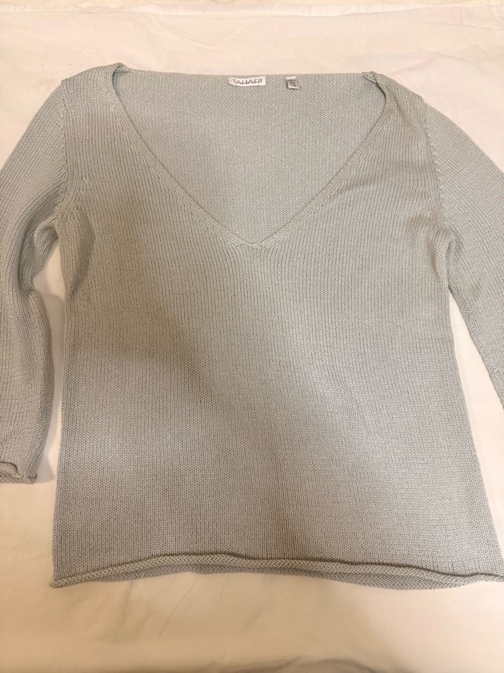 Elie Tahari Pale Gray V-Neck Knit Sweater